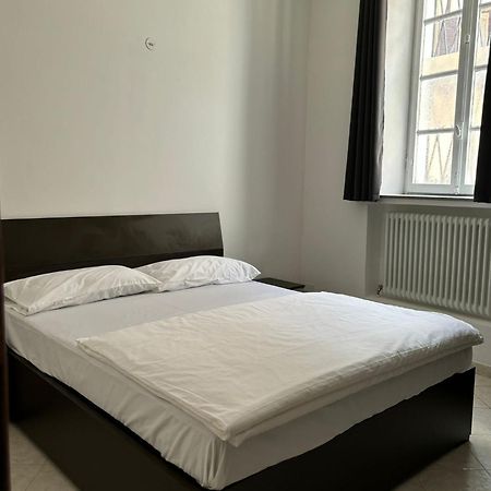 Fiore Apartments Fiorenzuola d'Arda Luaran gambar