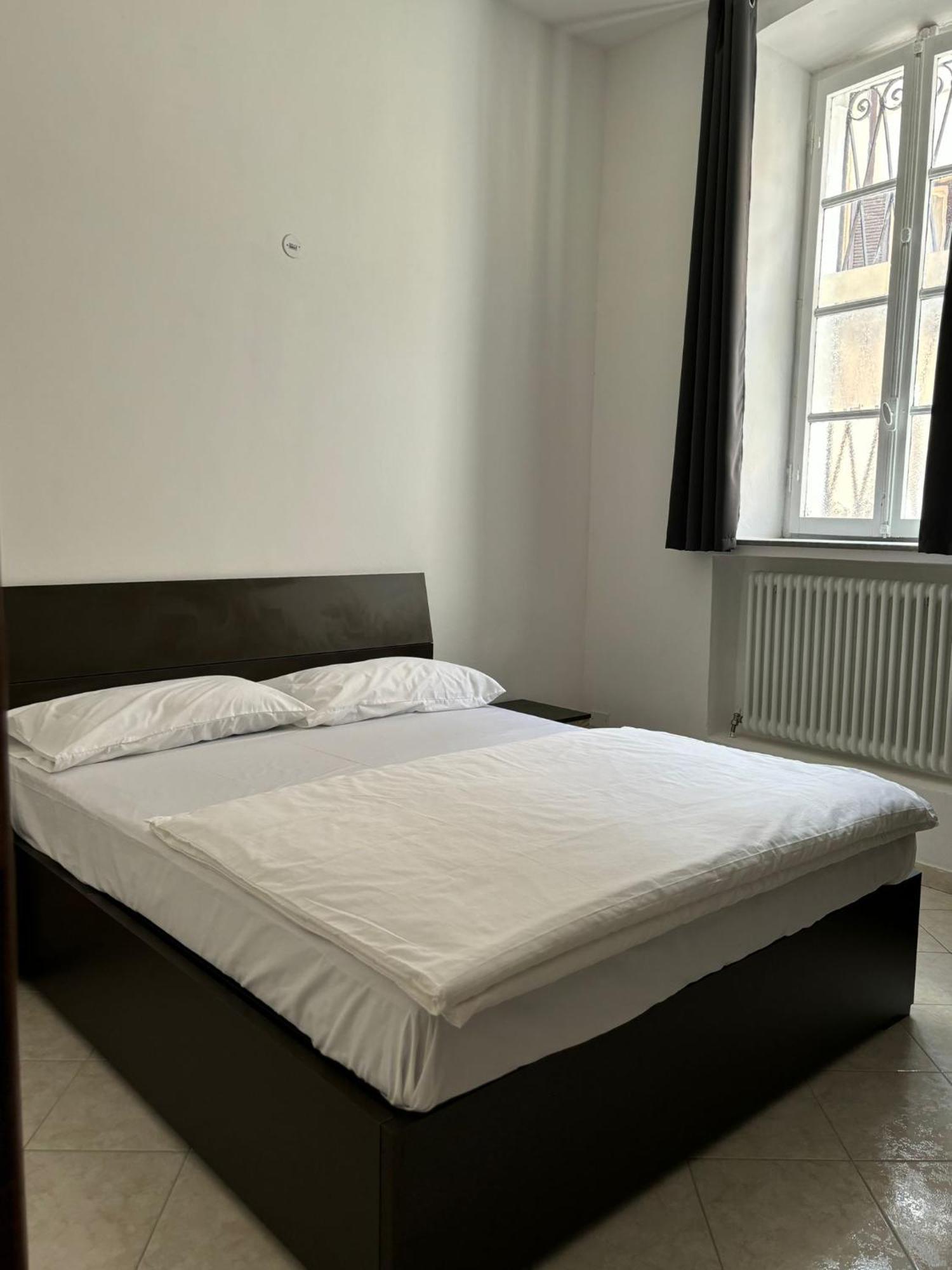 Fiore Apartments Fiorenzuola d'Arda Luaran gambar