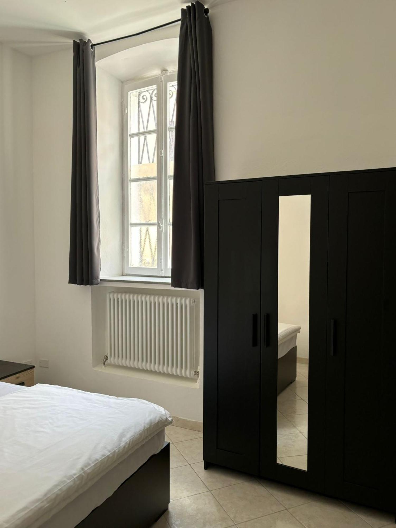 Fiore Apartments Fiorenzuola d'Arda Luaran gambar